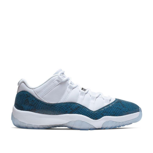 Air Jordan 11 Retro Low LE "Blue Snakeskin" (White / Blue)